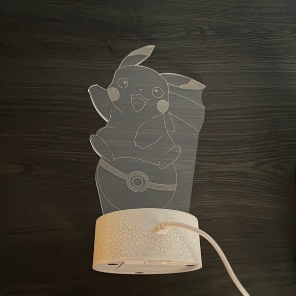 Pikachu LED light - Picture 3 of 4